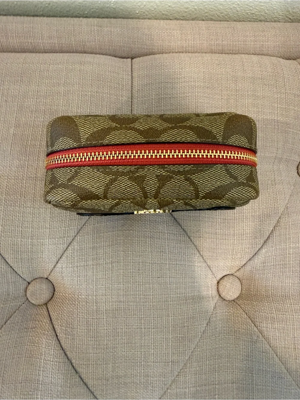 Coach Pouch Monogram Tan with Patches - Picture 6 of 9